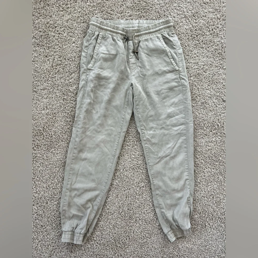 Zara pants - Picture 4 of 4